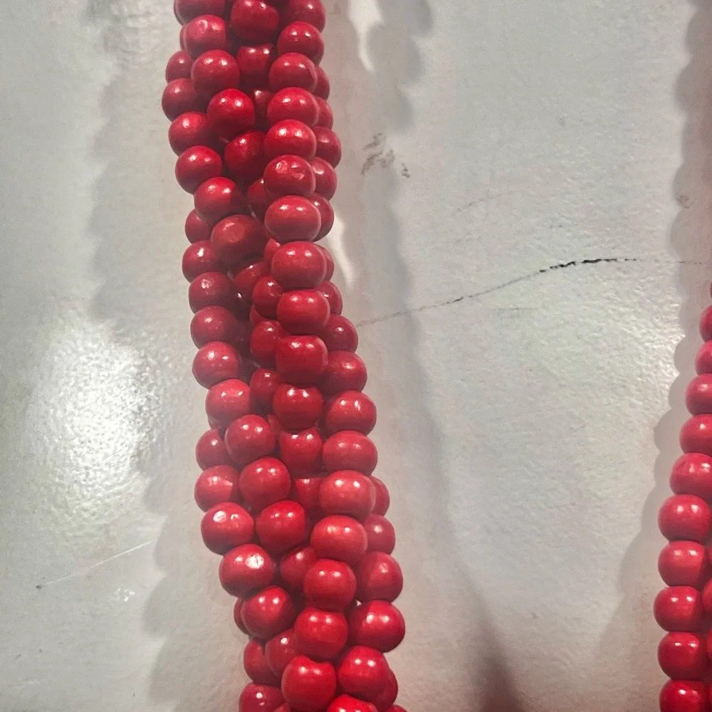 Elegant Vintage Beaded Necklace - Picture 5 of 10